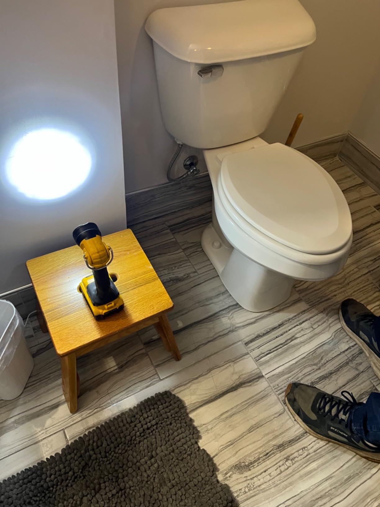 DEWALT DCL040 Work Light customer photo 1