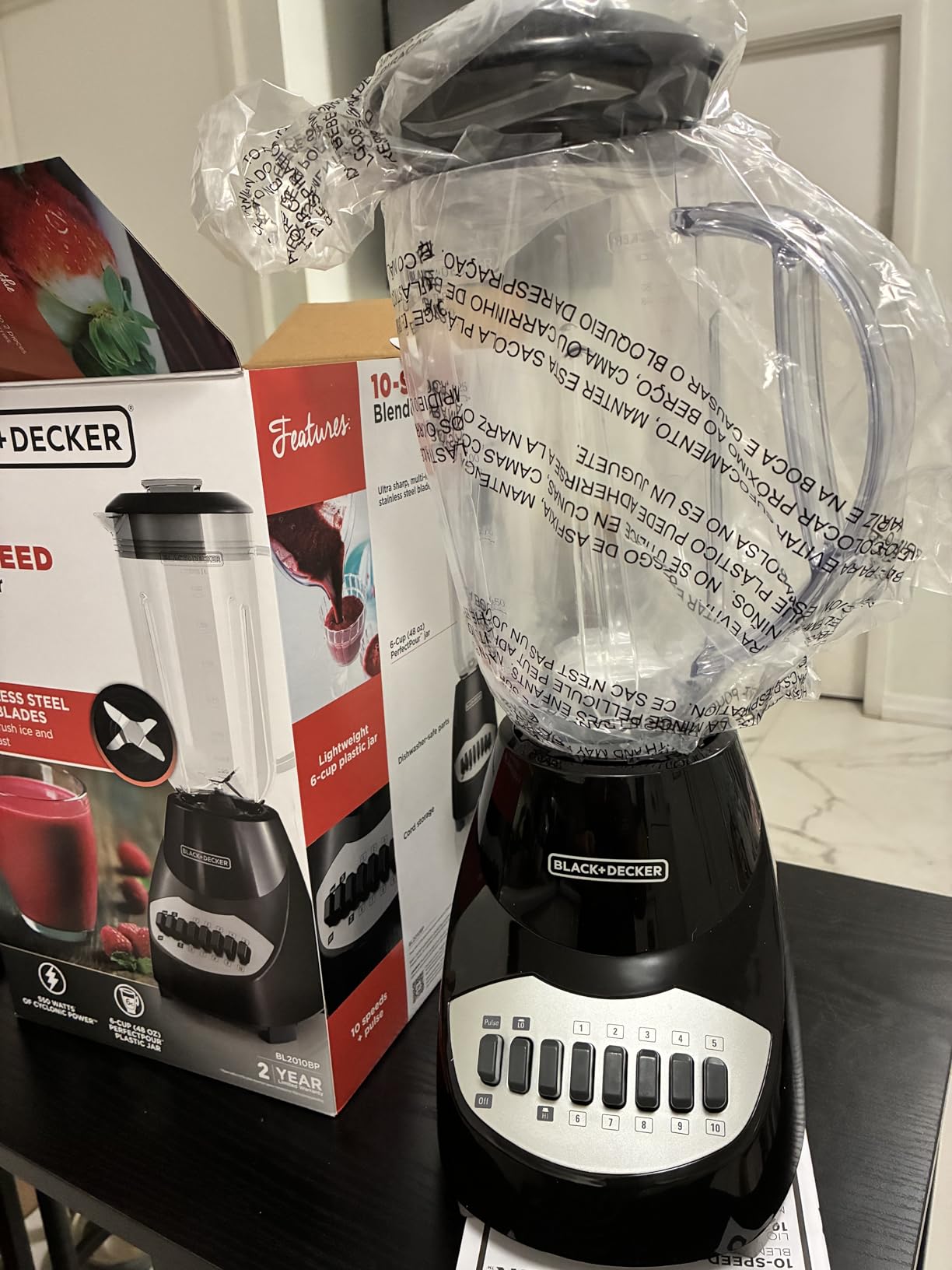 BLACK+DECKER Crush Master Blender, 10-Speeds with Stainless Steel Blades, Black, BL2010BP customer photo 1