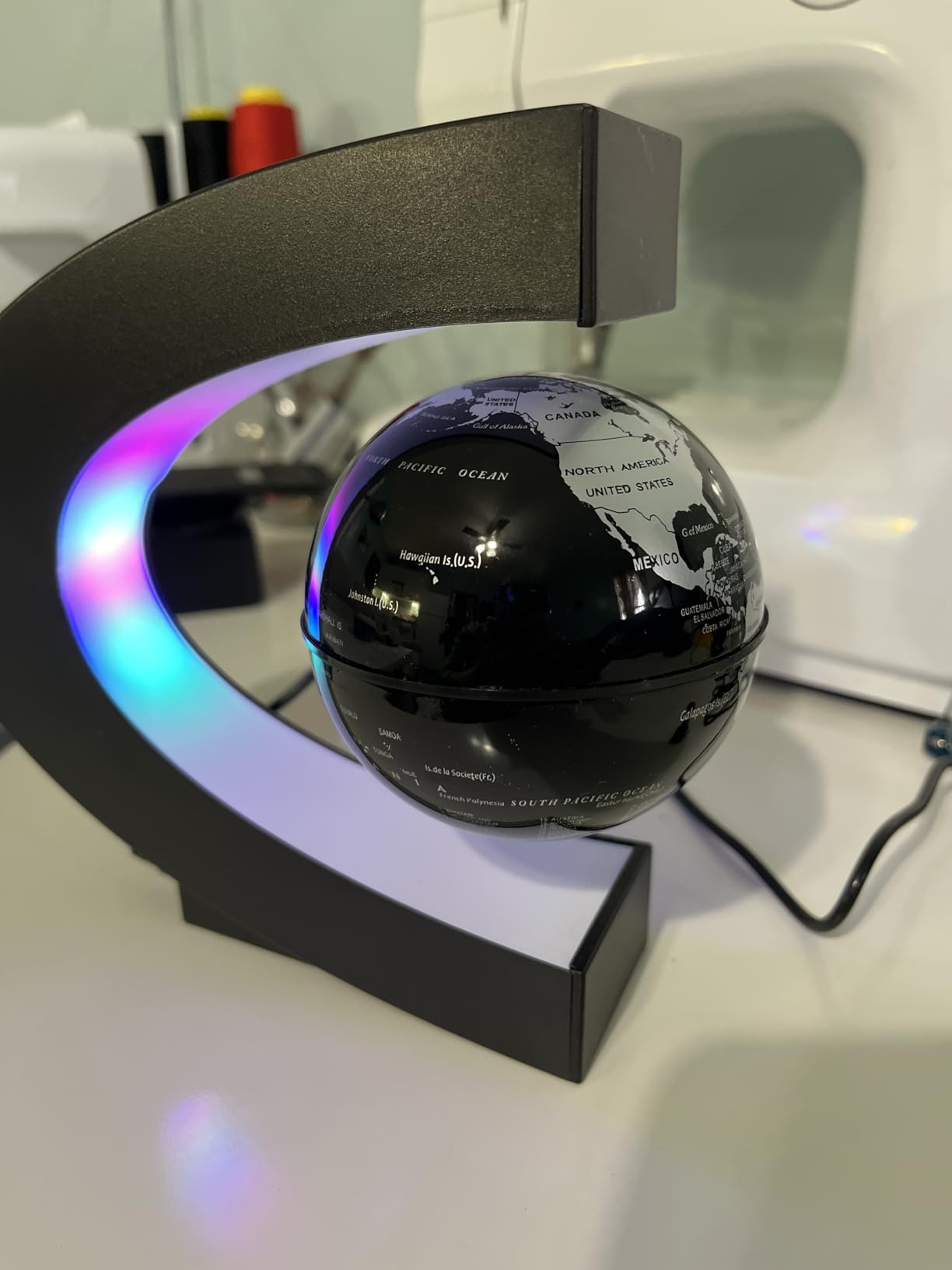 MOKOQI Levitating Globe customer photo 1