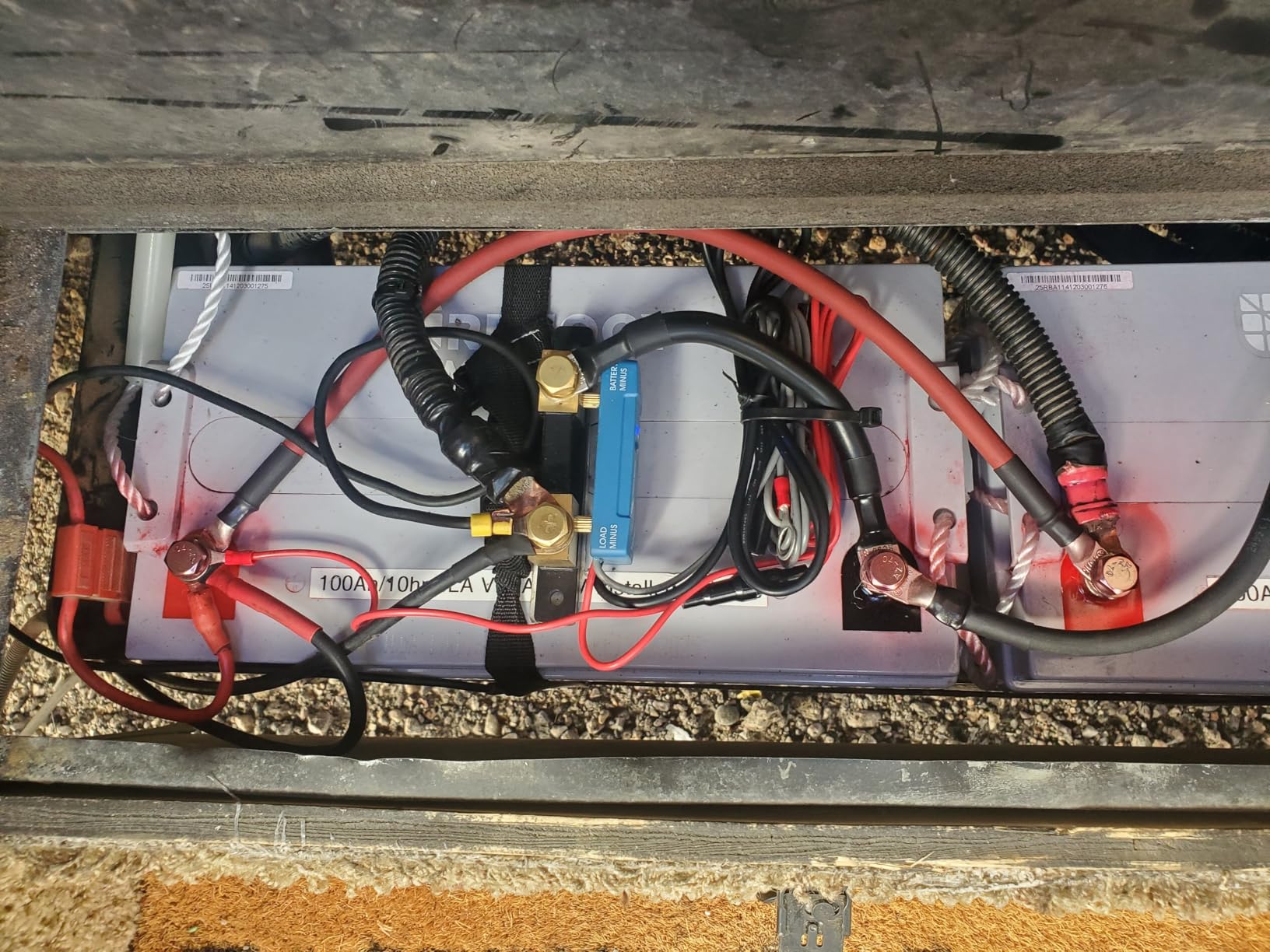 Renogy 12 Volt 100Ah Deep Cycle AGM Battery, Lead Acid Solar Battery customer photo 1