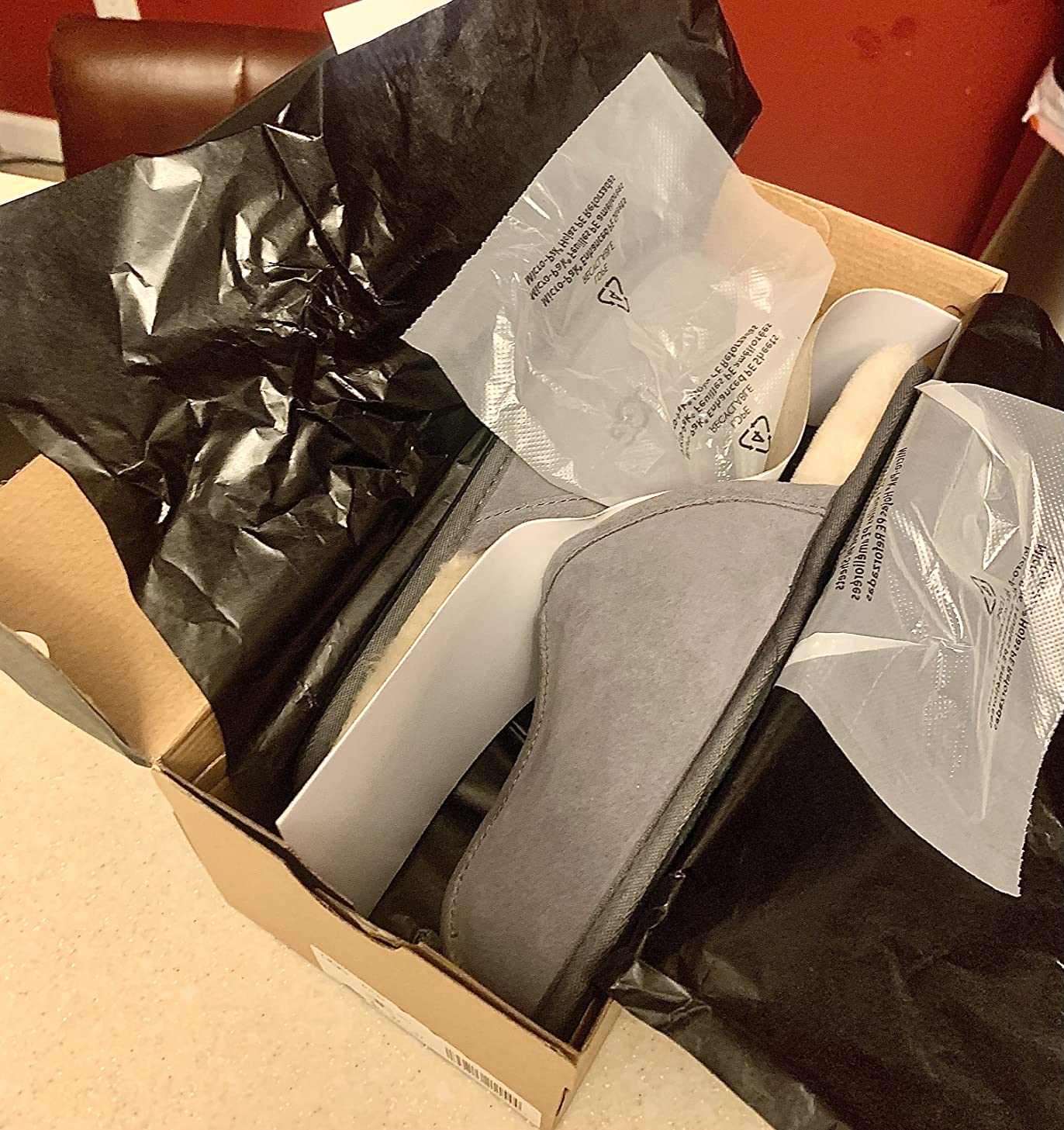 UGG Men's Scuff Slipper customer photo 2