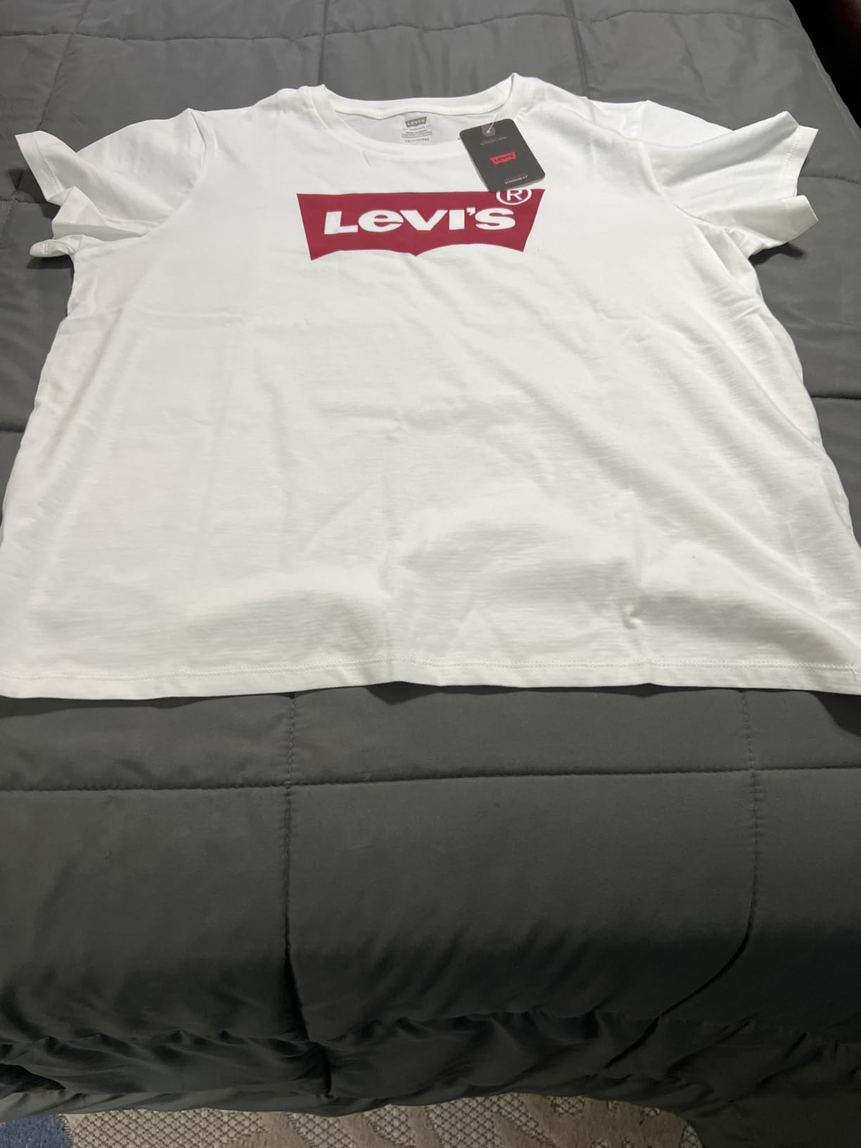 Levi's Women's Perfect Crewneck Tee Shirt (Also Available in Plus) customer photo 1