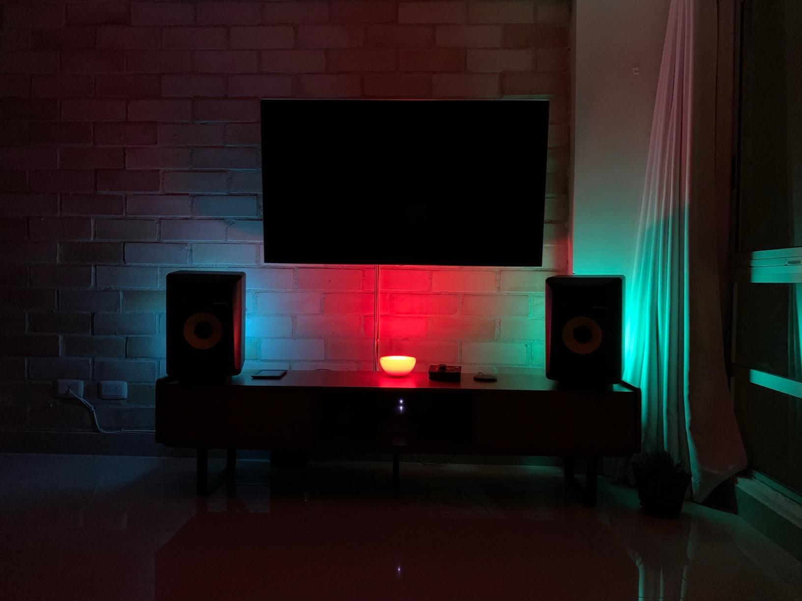 Hue Go Portable Lamp customer photo 2