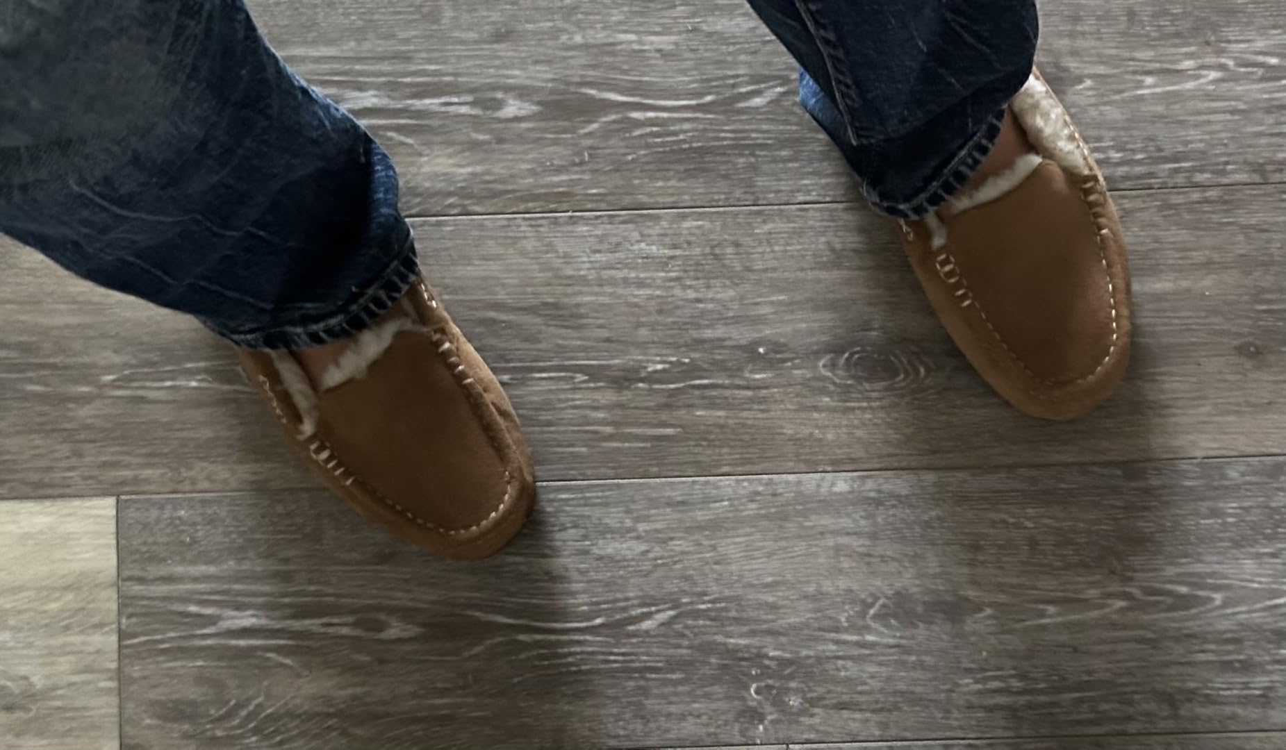 UGG Women's Ansley Slippers customer photo 2