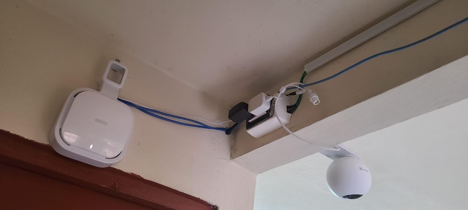 eero Pro 6 customer photo 1