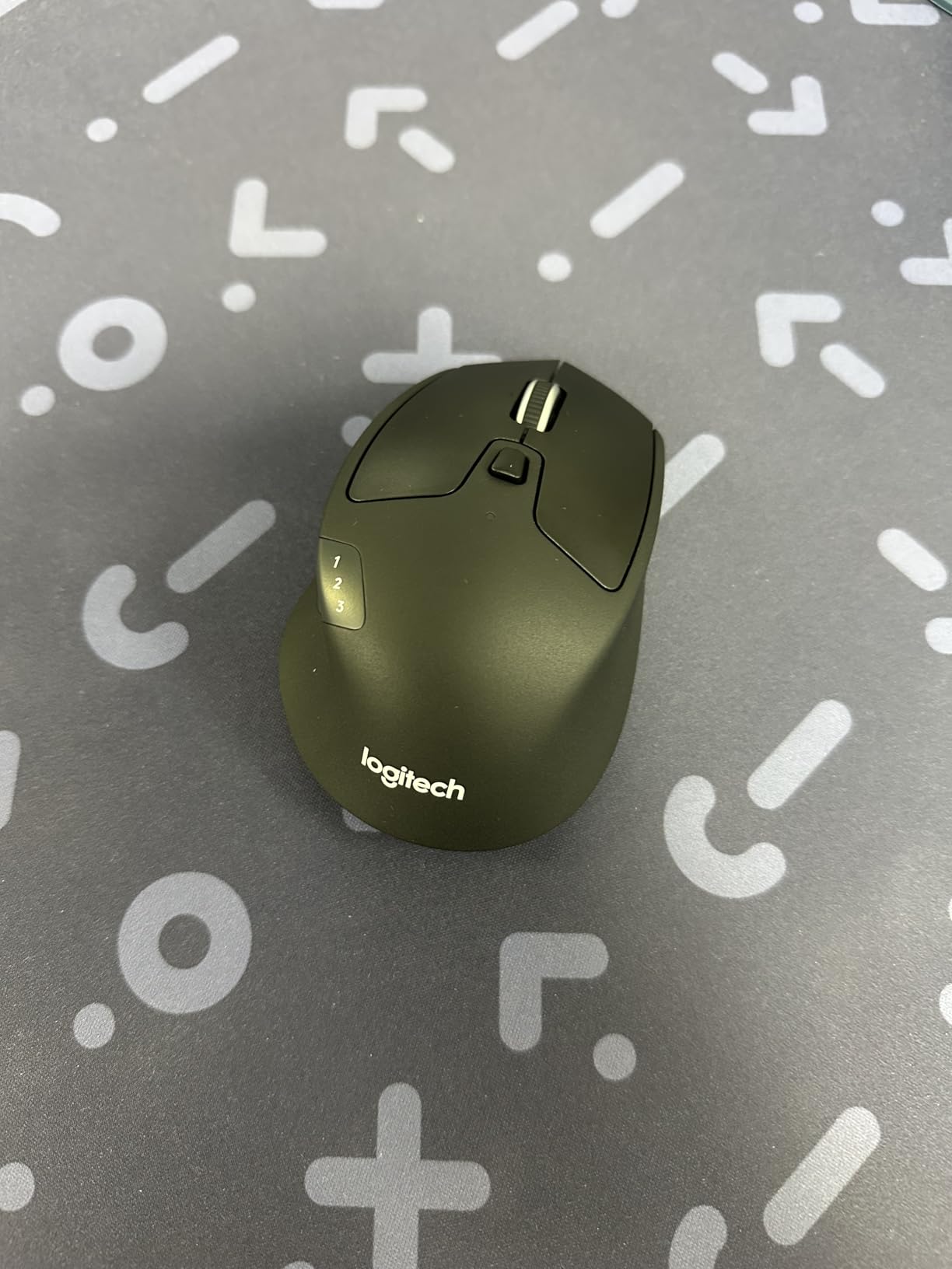 Logitech M720 Triathalon Full Size Multi-Device Wireless Mouse - Black customer photo 1