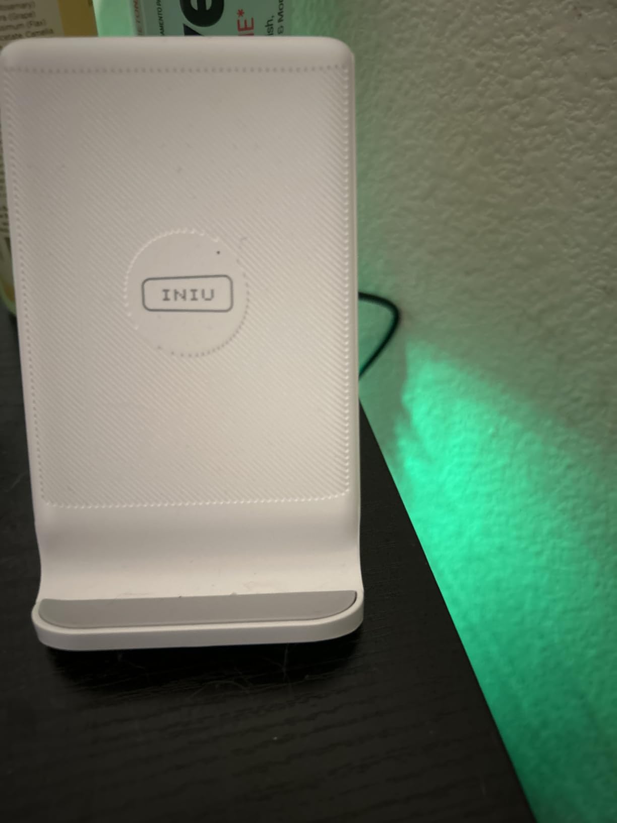 INIU Wireless Charger, 15W Fast Wireless Charging Phone Station with LED customer photo 1