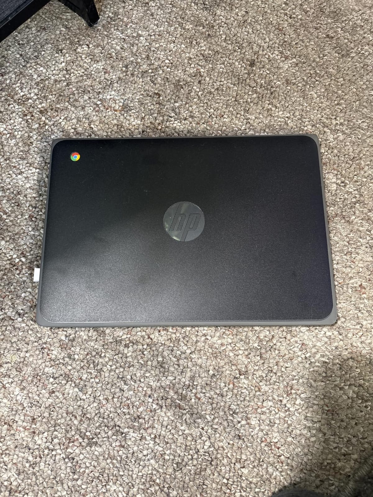 HP Chromebook 11A G8 Education Edition AMD A4-9120C 4GB DDR4-1866 SDRAM, 32GB eMMC 11.6-inch WLED HD Webcam Chrome OS (Renewed) customer photo 1