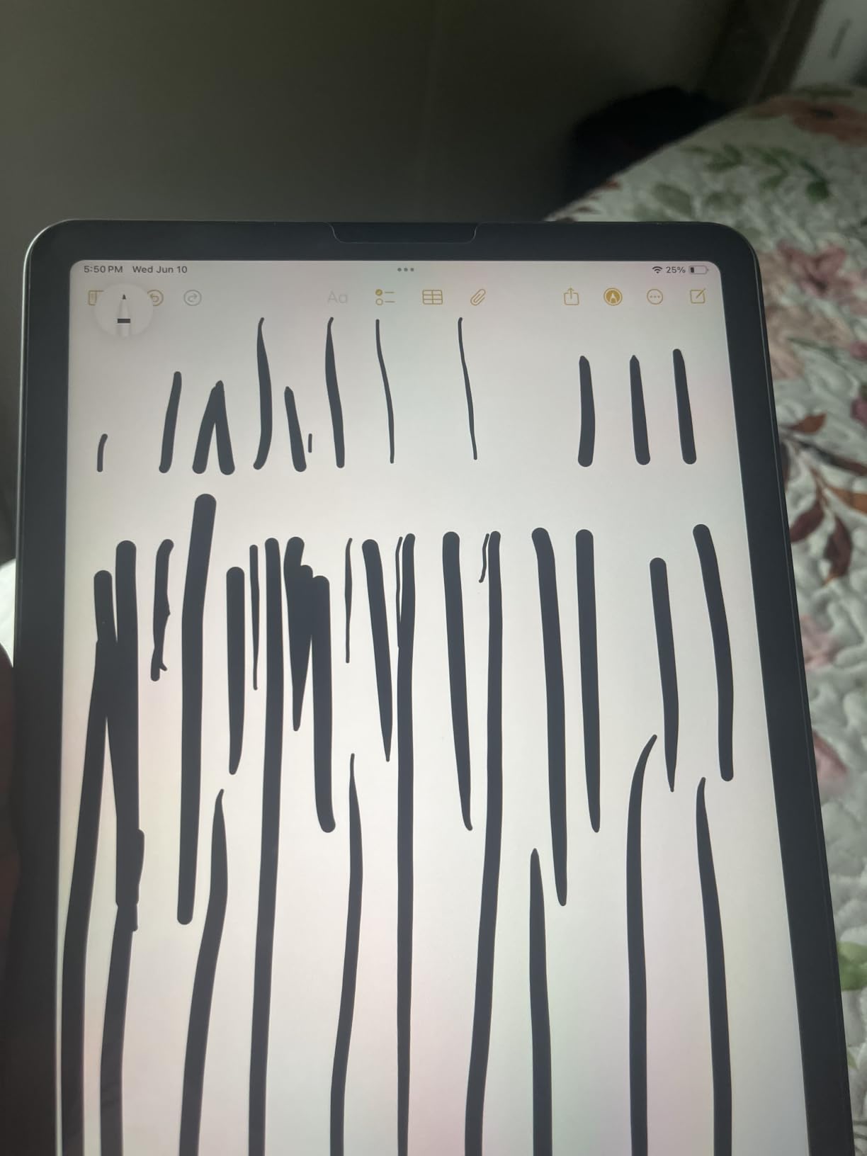 Apple iPad Air 4th Gen Renewed customer photo 2