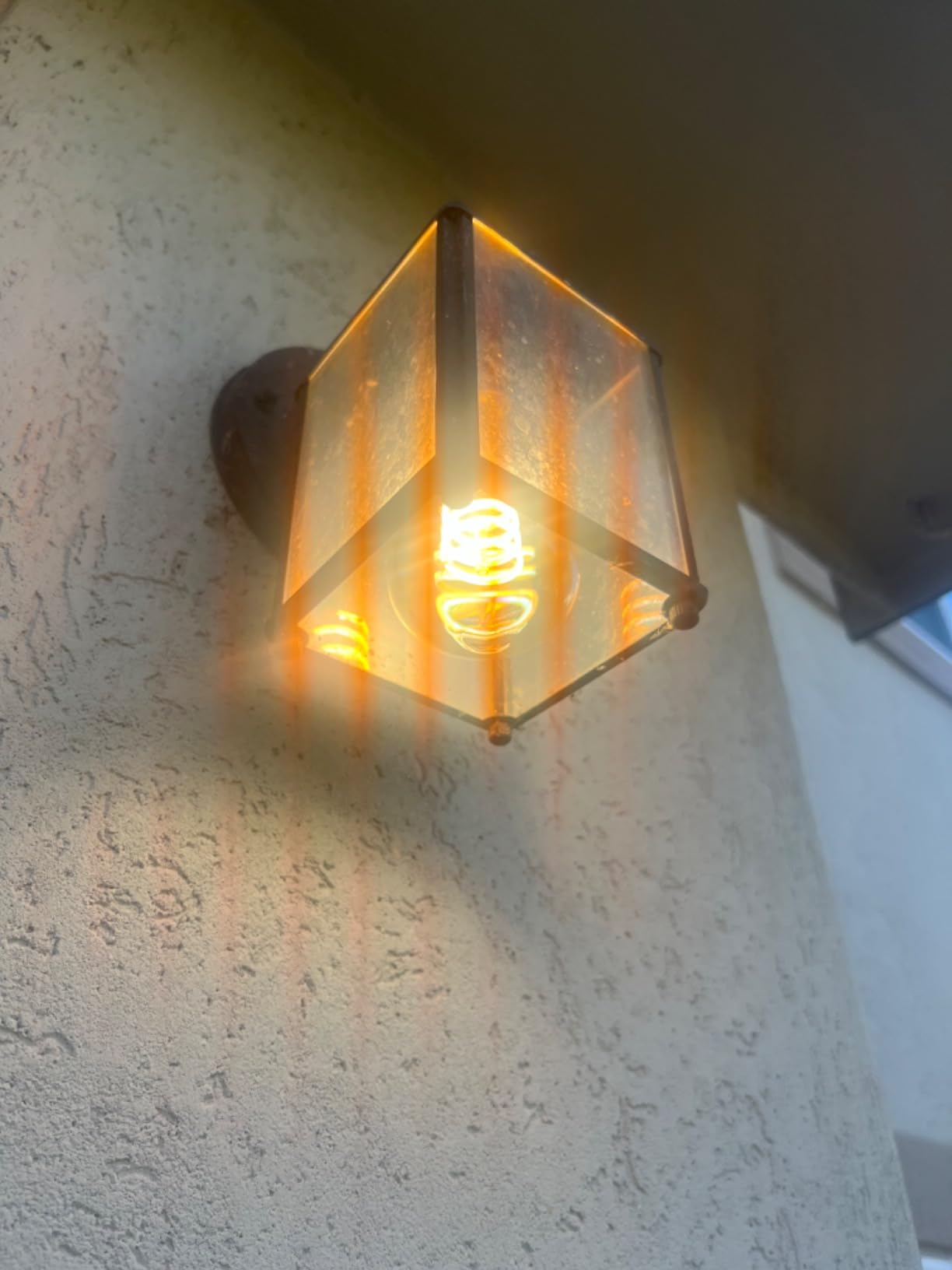 Hue ST19 Filament Bulb customer photo 1