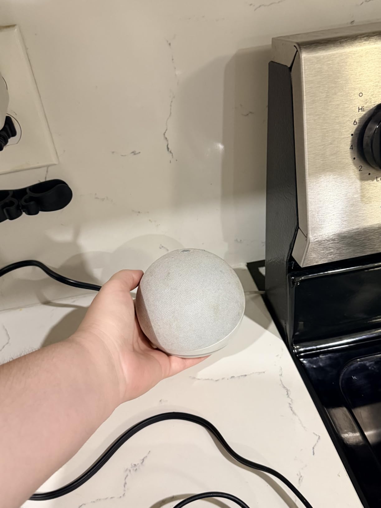 Amazon Echo Dot customer photo 1