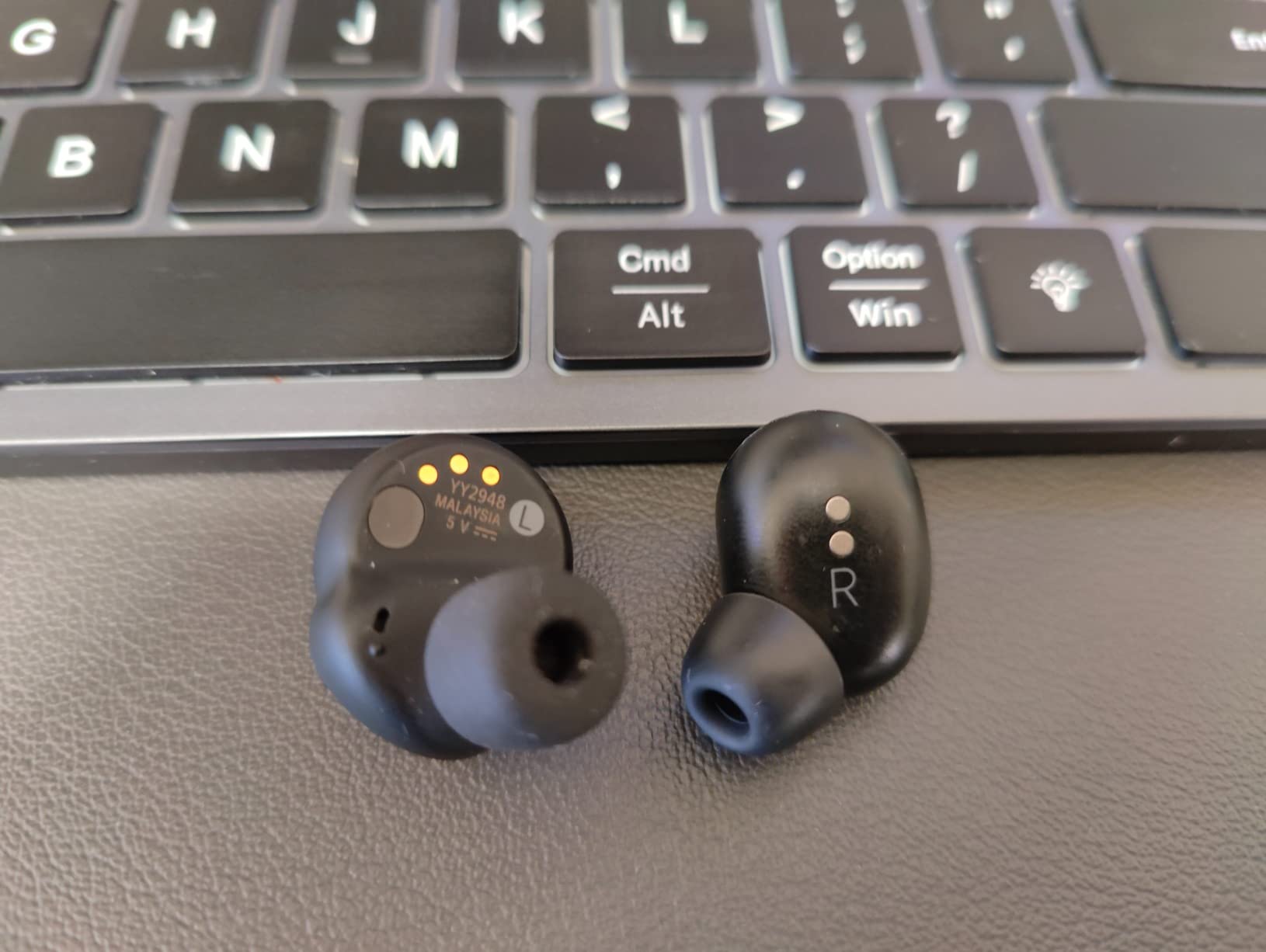 Google Pixel Buds Pro - Noise Canceling Earbuds - Up to 31 Hour Battery Life with Charging Case - Bluetooth Headphones - Compatible with Android - Coral customer photo 2
