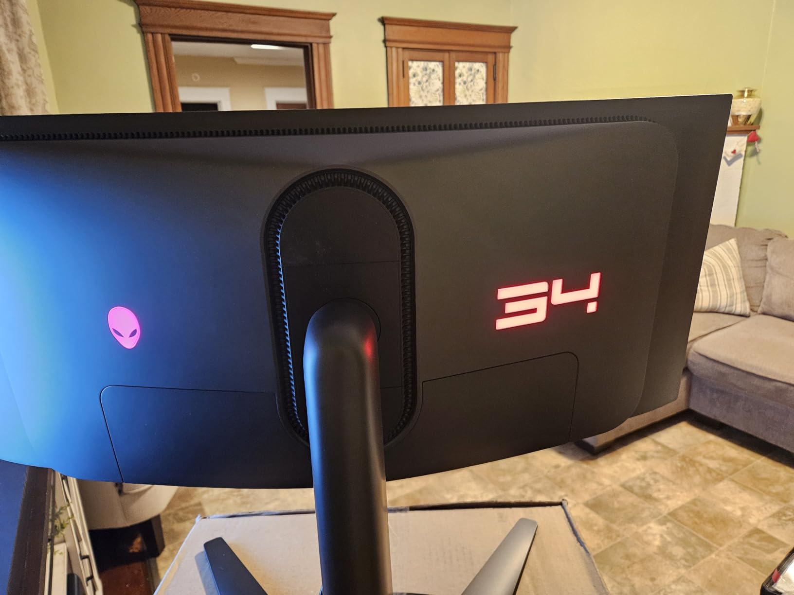 Alienware 34 QD-OLED customer photo 1