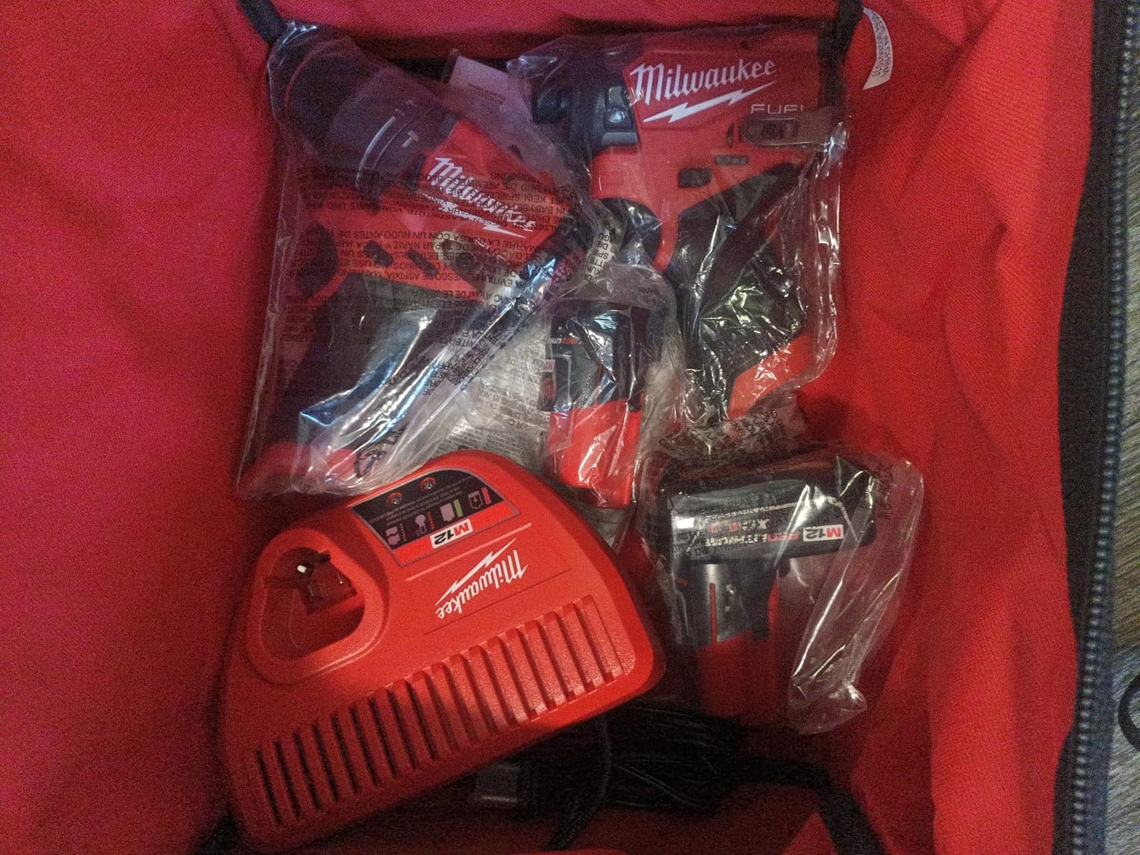 Milwaukee 3497-22 M12 Kit customer photo 1
