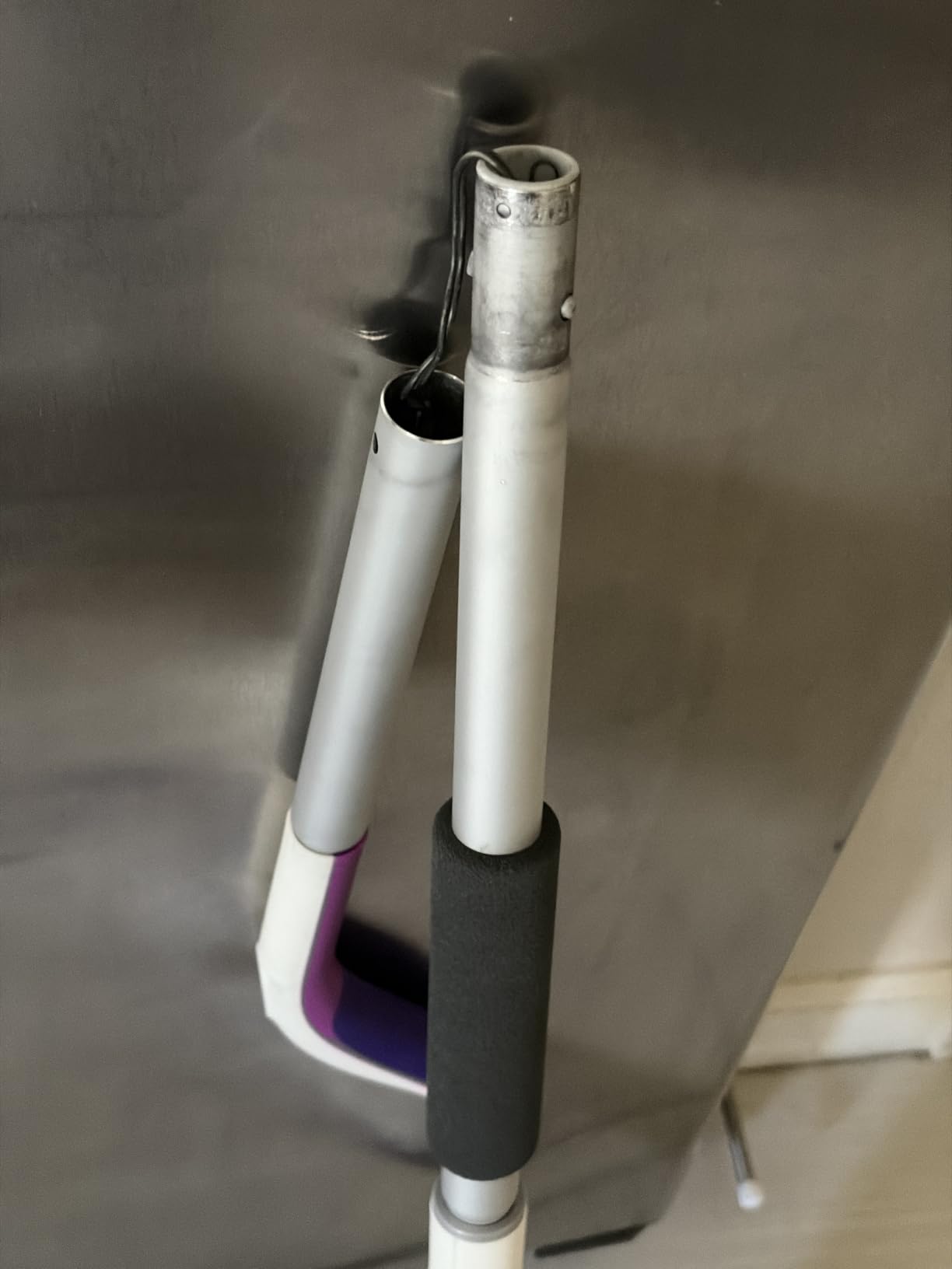 Swiffer PowerMop Mopping Kit for Floor Cleaning, Set Includes 1 Power Mop, 2 Replacement Pads, 1 Liquid Solution Refill, 2 Batteries, No Bucket Needed Electric Spray Cleaner, Multi-Surface and Wood customer photo 2