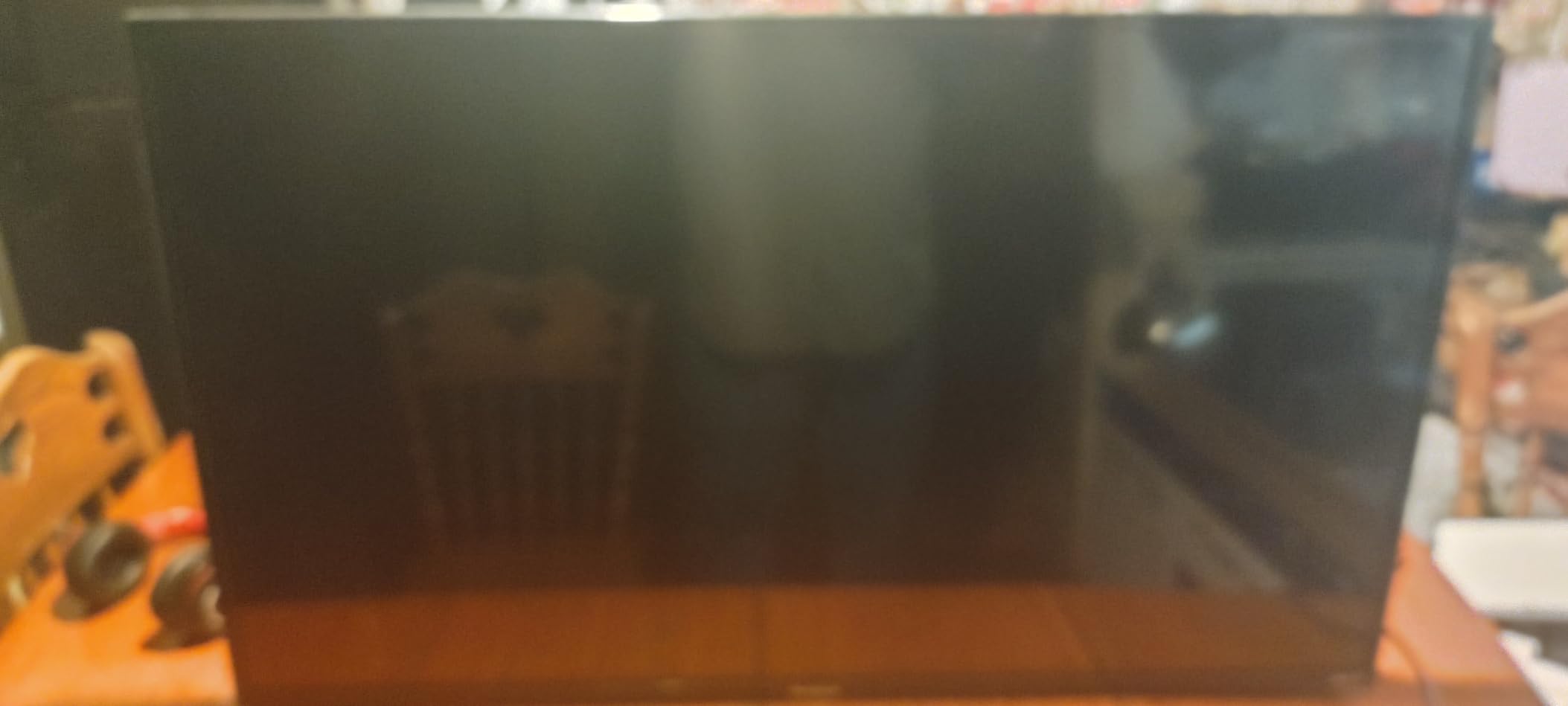 Westinghouse 43-inch Roku customer photo 1