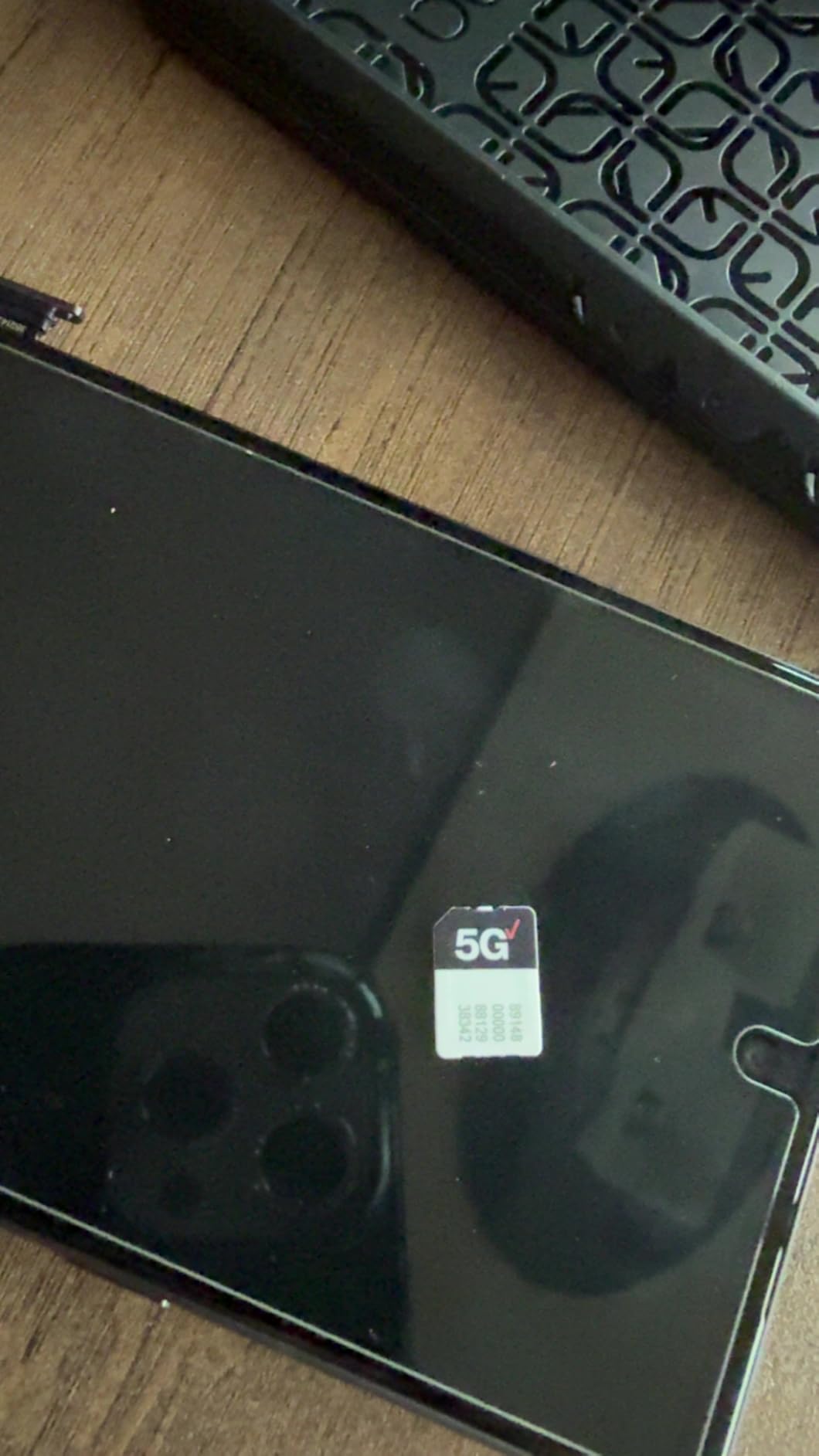Google Pixel 7 128GB 5G Smartphone - Unlocked for All Carriers - US Version - (Obsidian) customer photo 1