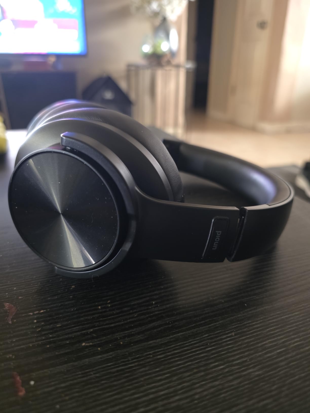 Picun B8 Wireless Bluetooth Headphones, 120H Playtime, 3EQ Modes, Black customer photo 1