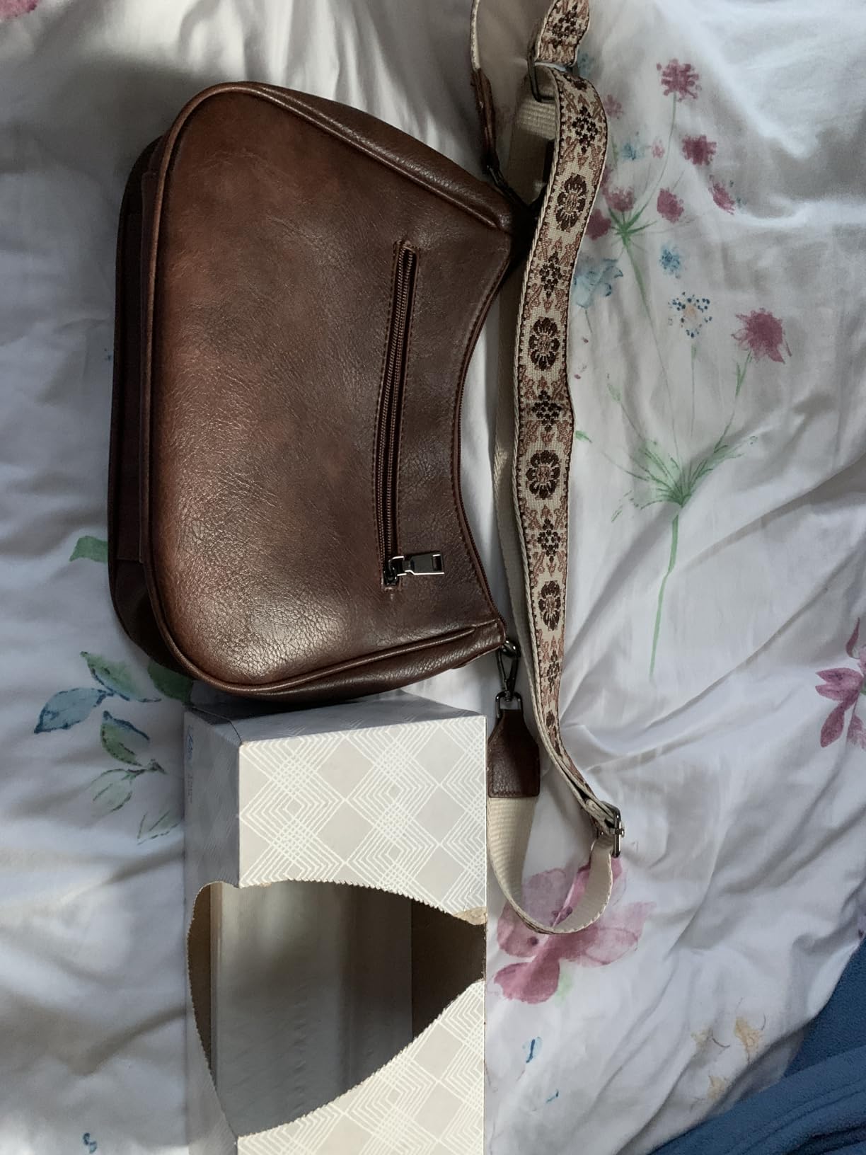 APHISON Crossbody customer photo 1