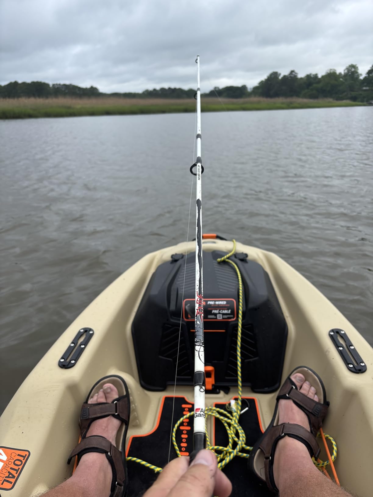 Pelican Catch PWR 100 - Sit-on-Top Fishing Kayak - Ergo360 Seating System - 10 ft customer photo 2