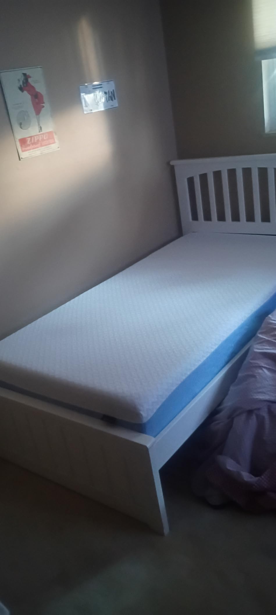 Zinus 10 Inch Queen Cooling Essential Memory Foam Mattress, Medium Feel customer photo 1