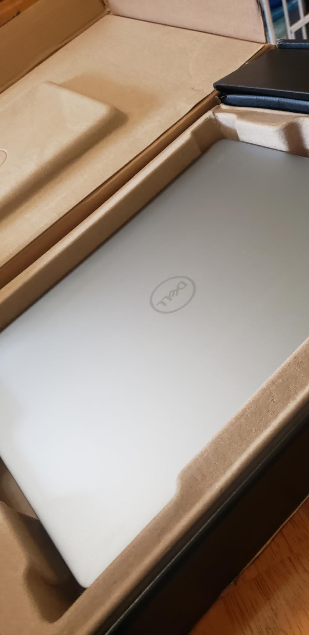Dell Inspiron 16 Plus customer photo 1