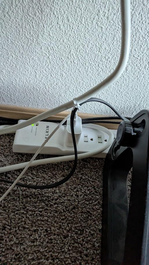 Apple 20W Compact Adapter customer photo 1