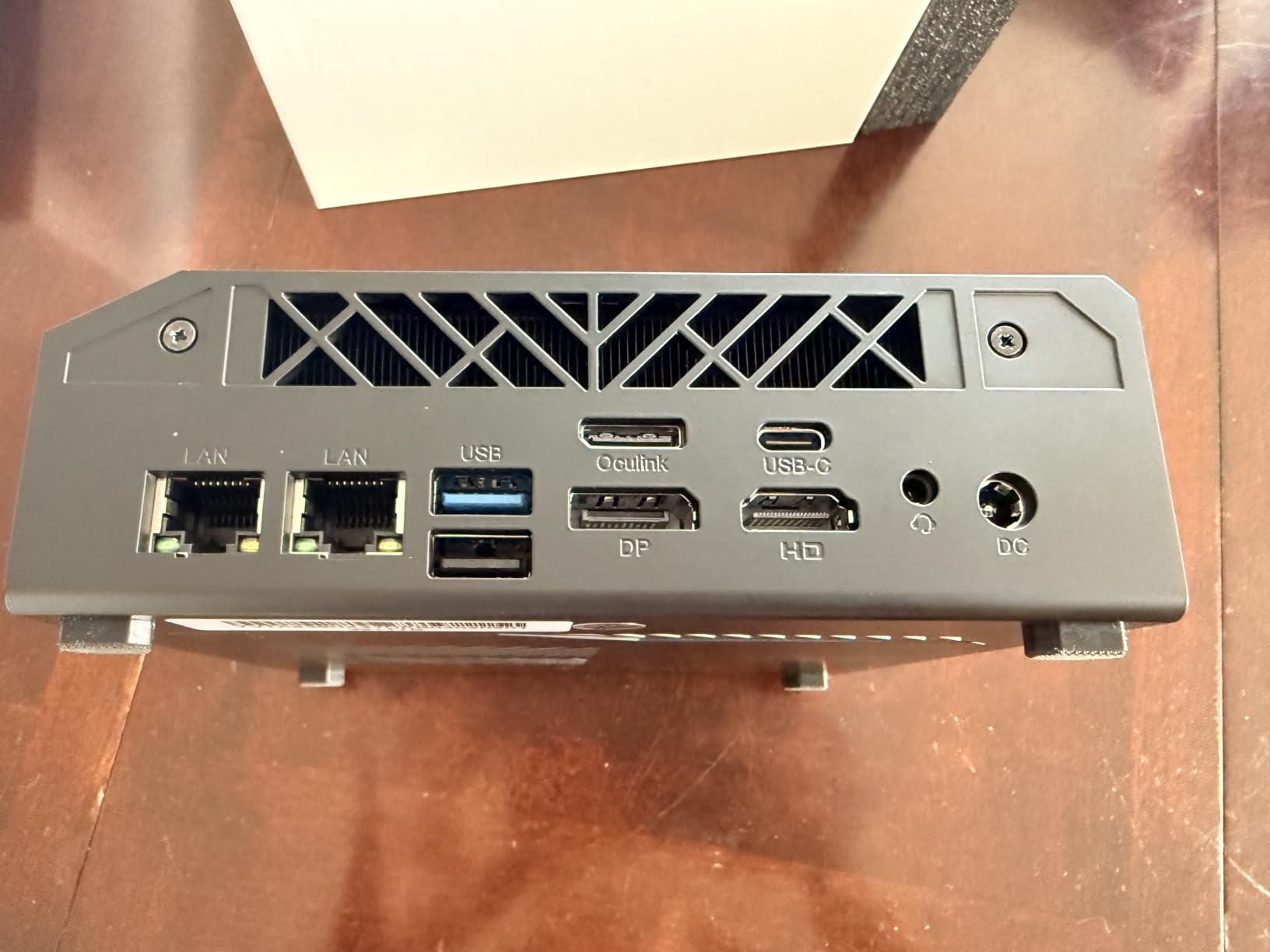 BOSGAME E4 Air Mini PC, AMD Ryzen 5 3500U 8GB DDR4 256GB SATA SSD customer photo 1