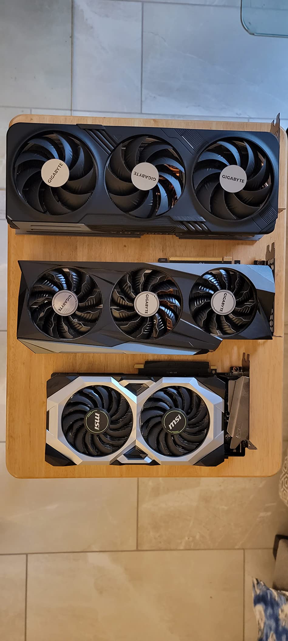 GIGABYTE RTX 5070 Ti Gaming OC customer photo 1