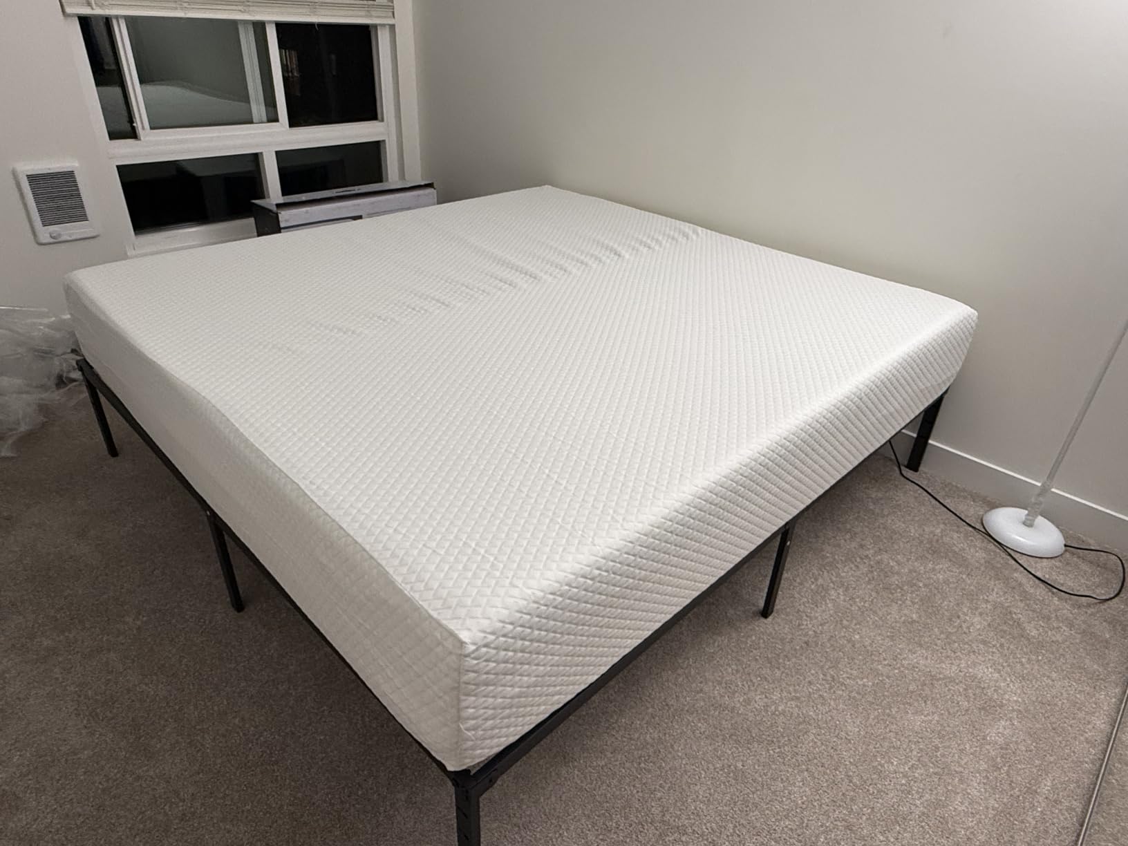 EGOHOME Queen Mattress 12 Inch, Green Tea Memory Foam Mattress, Medium Firm customer photo 1