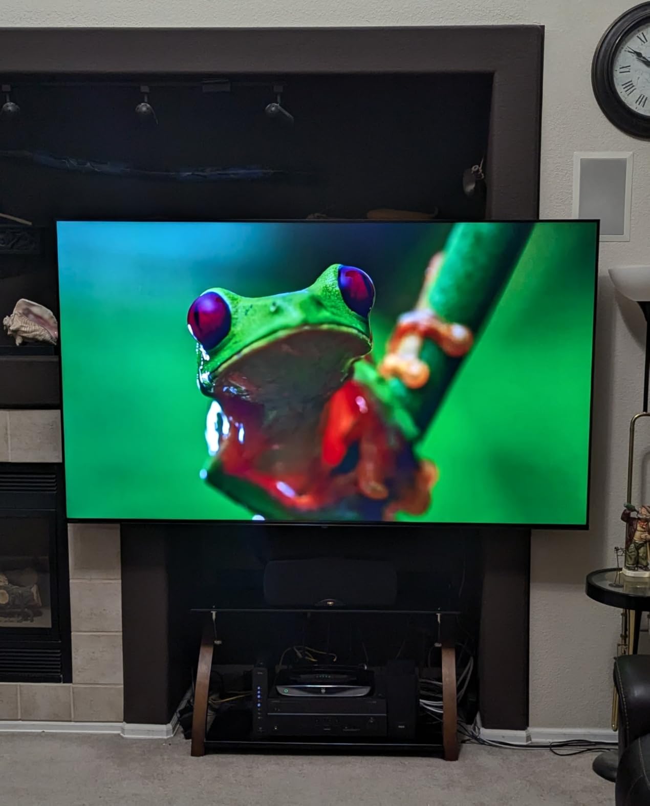 Toshiba C350 Fire TV customer photo 2