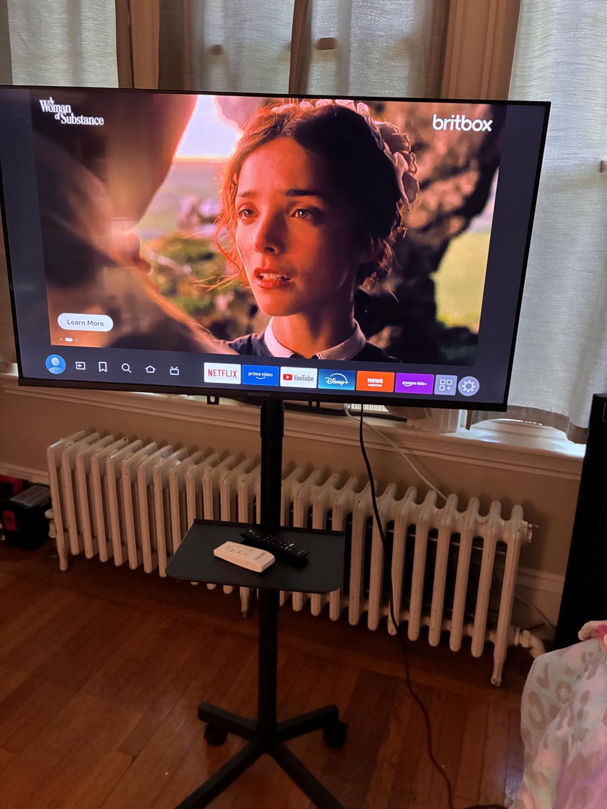 Insignia 40-inch F40 customer photo 1