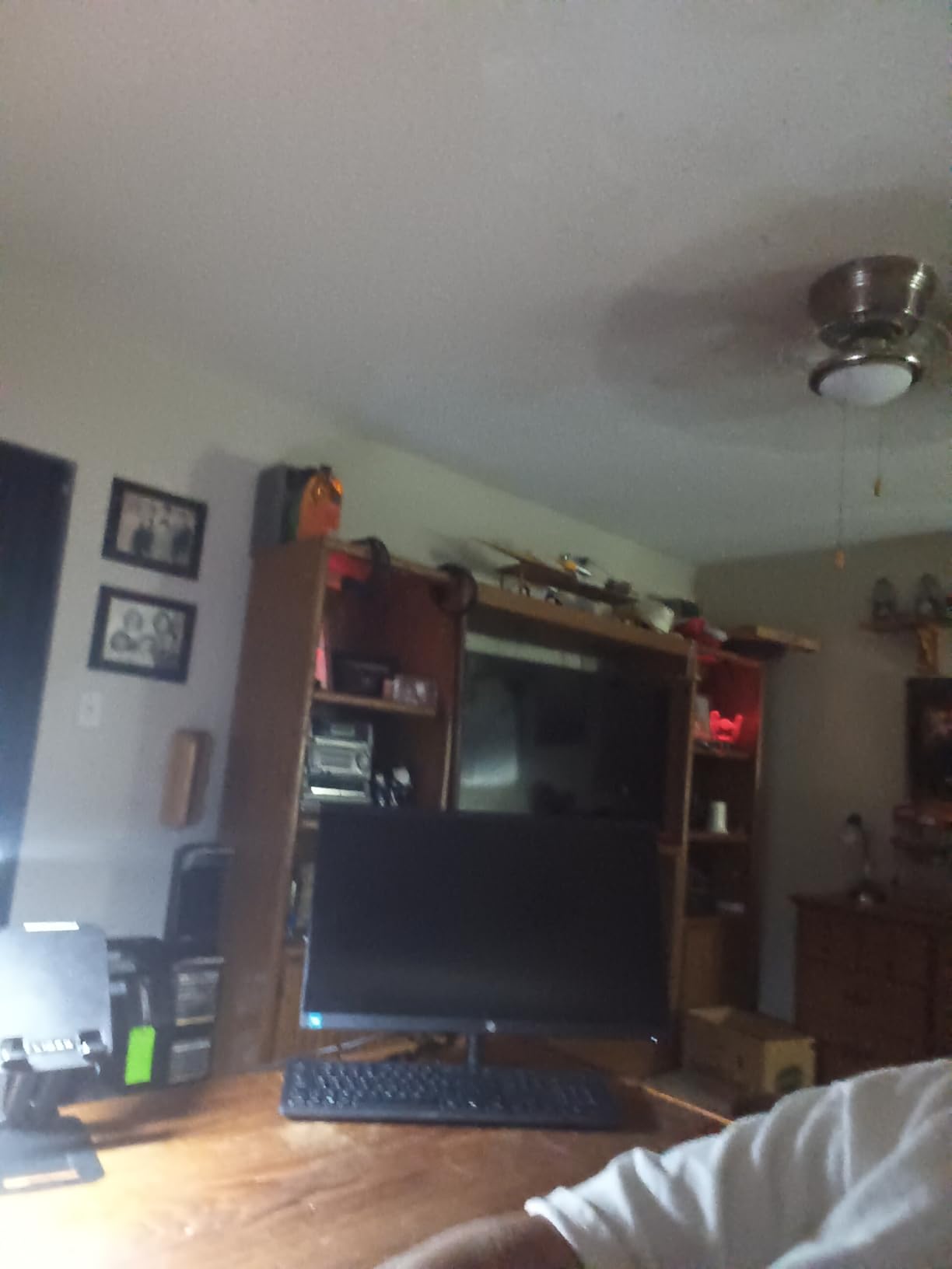HP 2025 22 All-in-One customer photo 2
