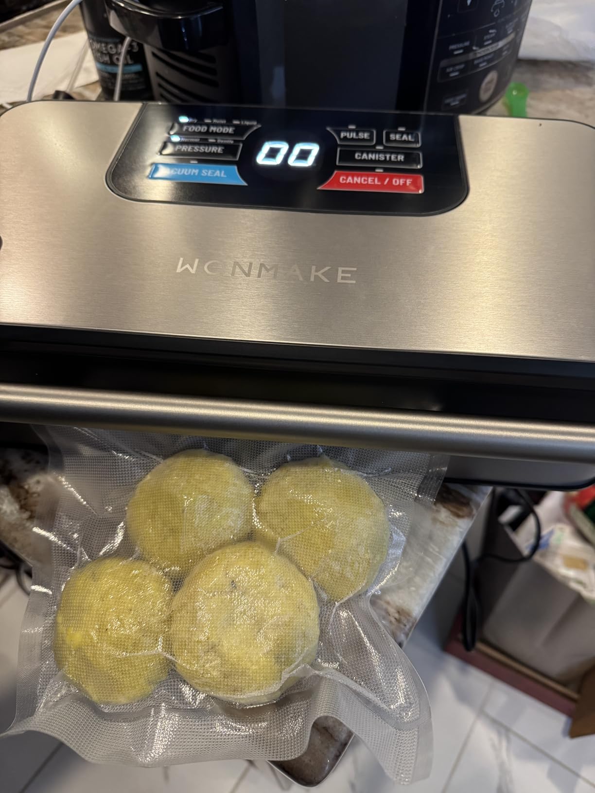 95kPa Vacuum Sealer for Food, 10-in-1 Vacuum Sealer Machine customer photo 1