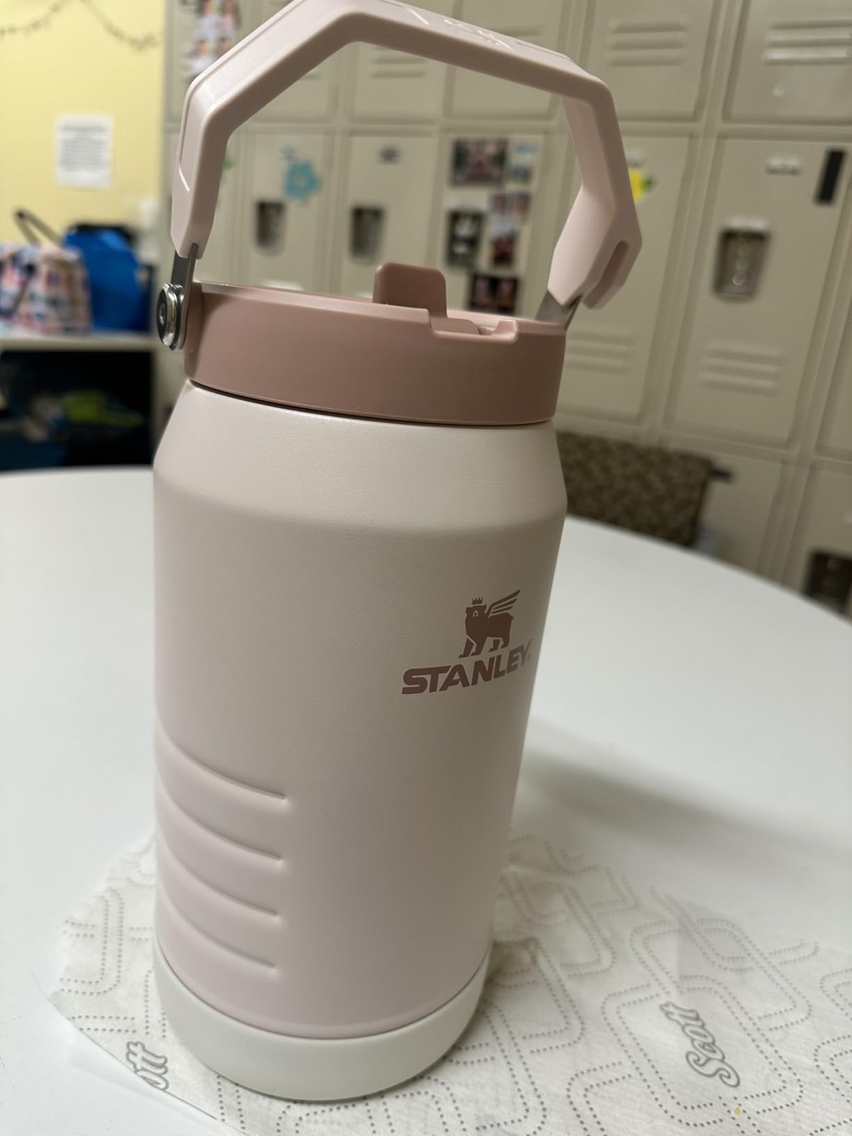 IceFlow Flip Straw 2.0 Jug 64 oz customer photo 1