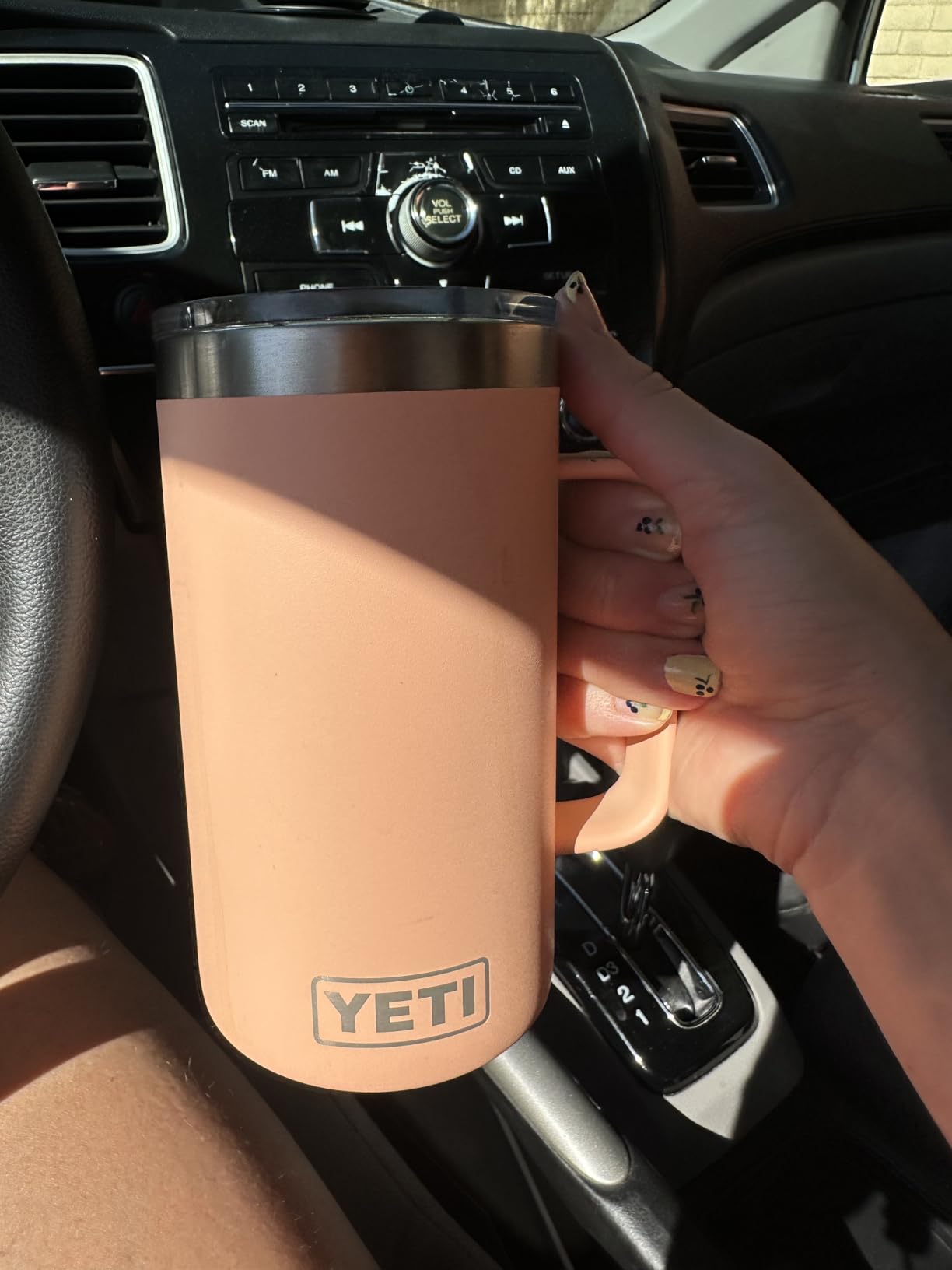 YETI Rambler 24 oz Mug customer photo 1