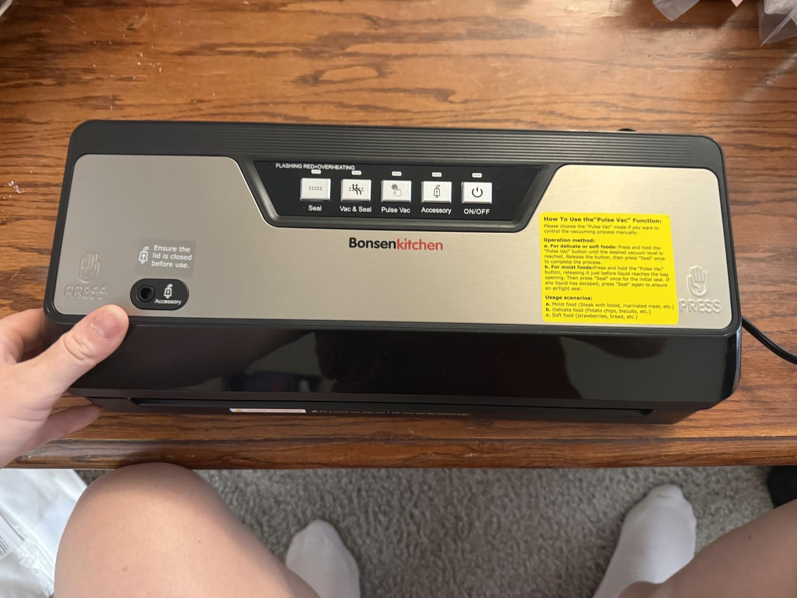 Bonsenkitchen Vacuum Sealer Machine,1 Roll&5 Pre-Cut Bags,Multiple Modes customer photo 2