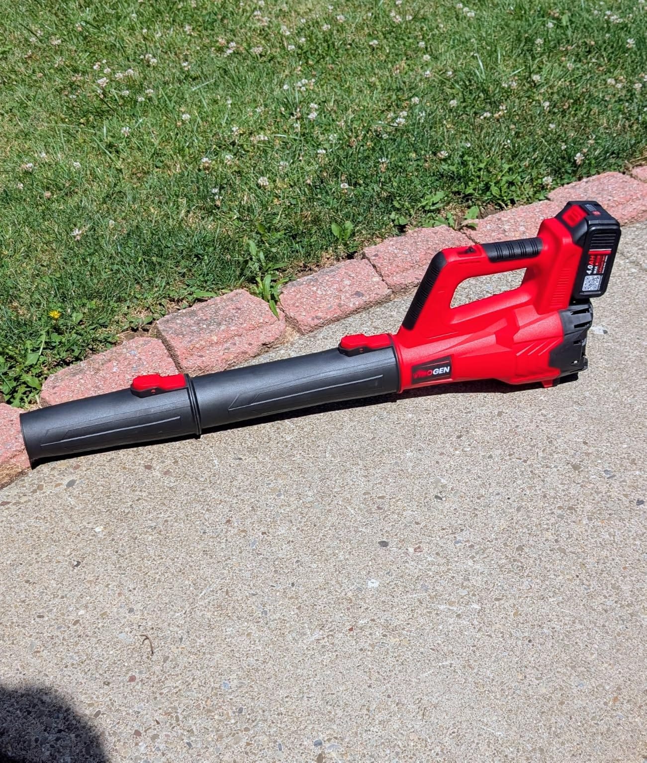 Electric Leaf Blower Cordless with Battery and Charger for Lawn Care Small customer photo 1