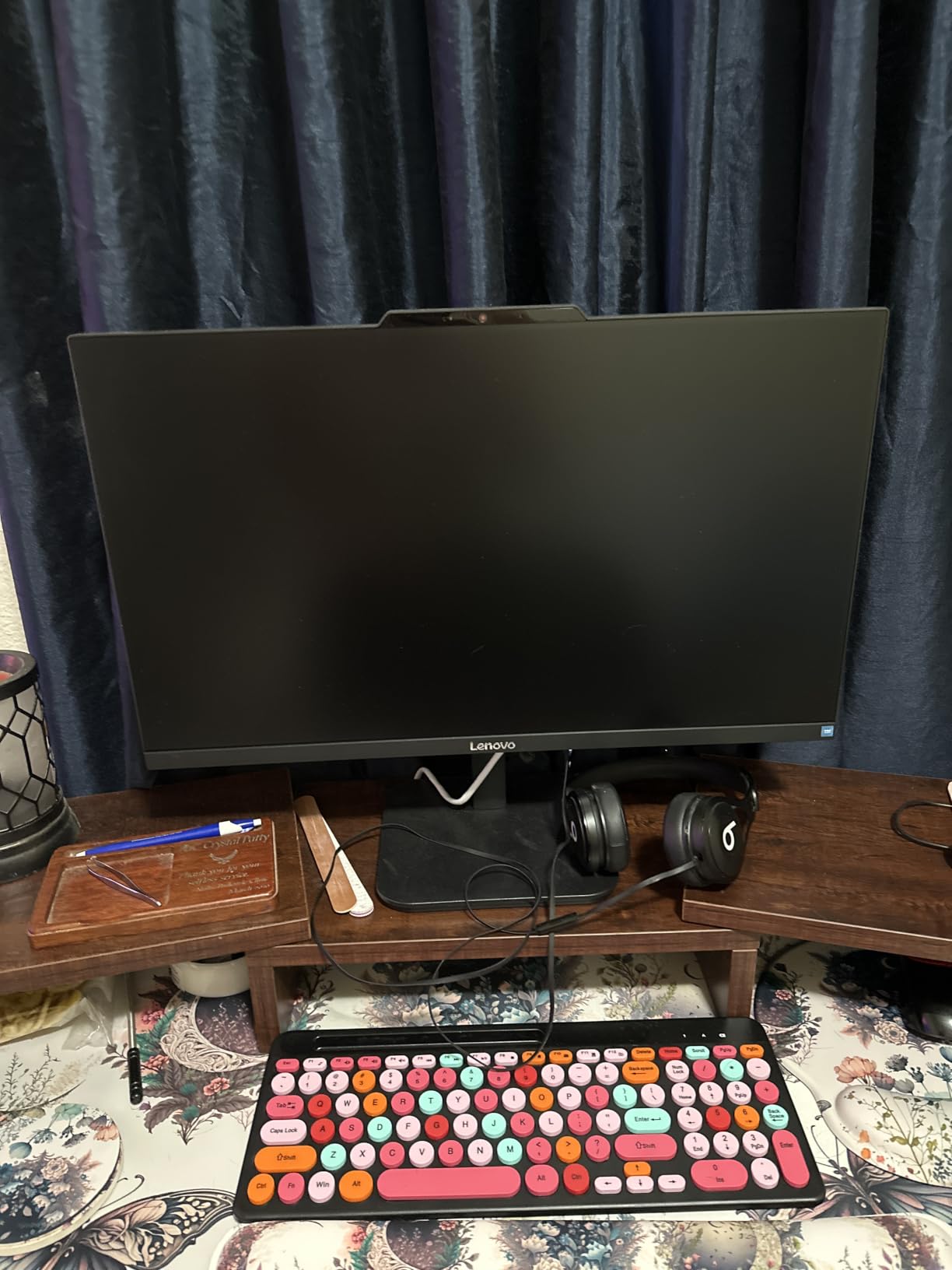 Lenovo IdeaCentre 24 All-in-One customer photo 2